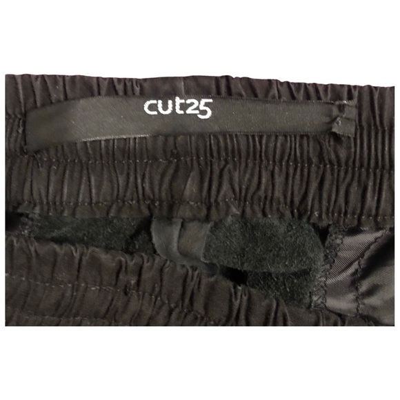 Cut25 leather shorts - Picture 5 of 6